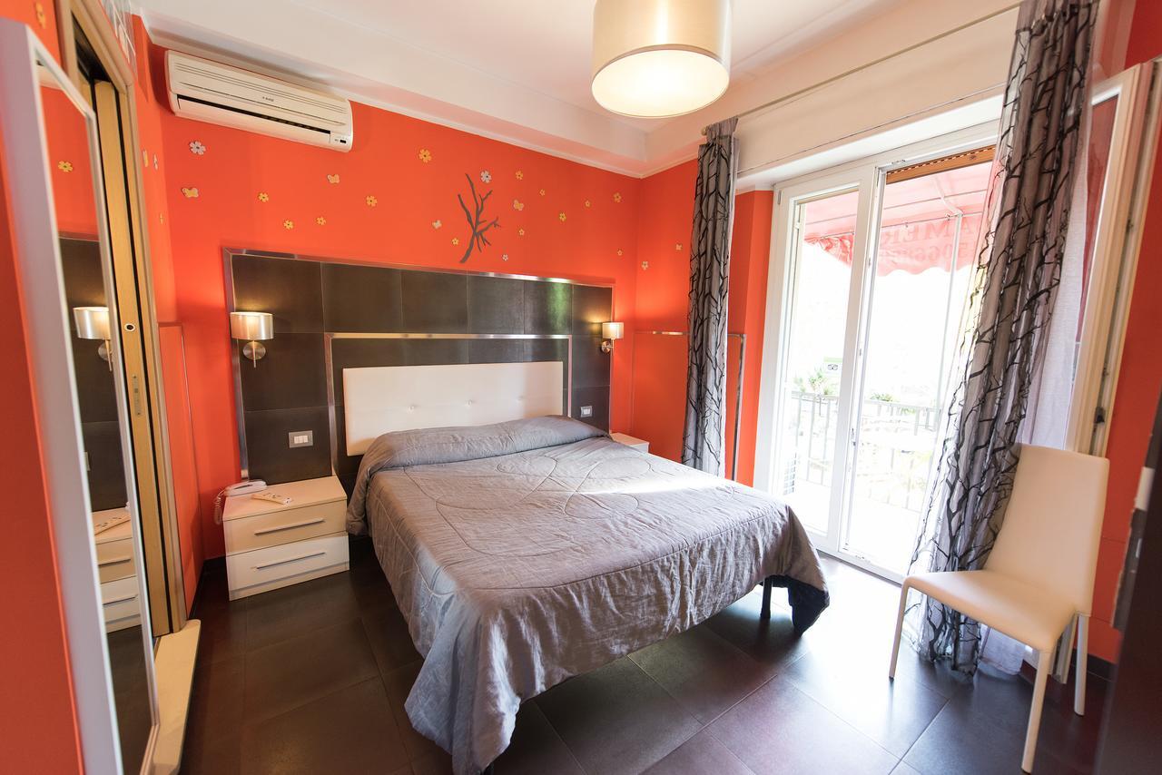 Bed and Breakfast Roma Gianicolense Экстерьер фото
